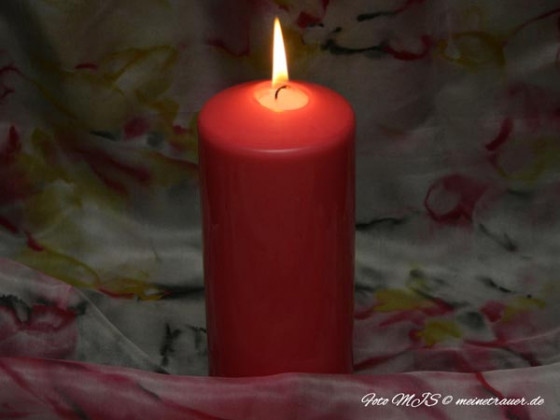 trauer-kerze_0185_600x450
